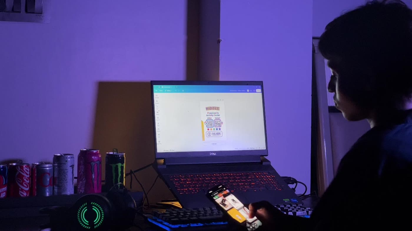 An NFC BY ABHIGYAN product being designed at the workshop